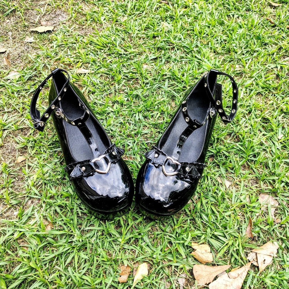 Women’s Black Patent Platform Gothic Mary Jane Heels - Picture 2 of 15